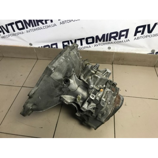 Коробка МКПП 5-ст. Opel Astra H 1.6 2004-2010 F17C374